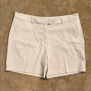NWT Lady Hagan Essentials 7” Khaki Golf Shorts, Sz 16